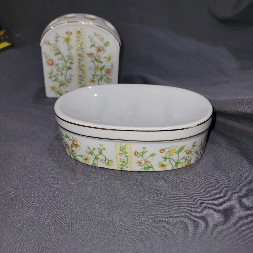 VTG Floral Soap Dish and Toothbrush holder Japan by Seven Seas Bathroom Set